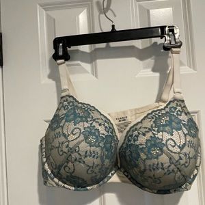 Torrid 40DDD push-up plunge bra